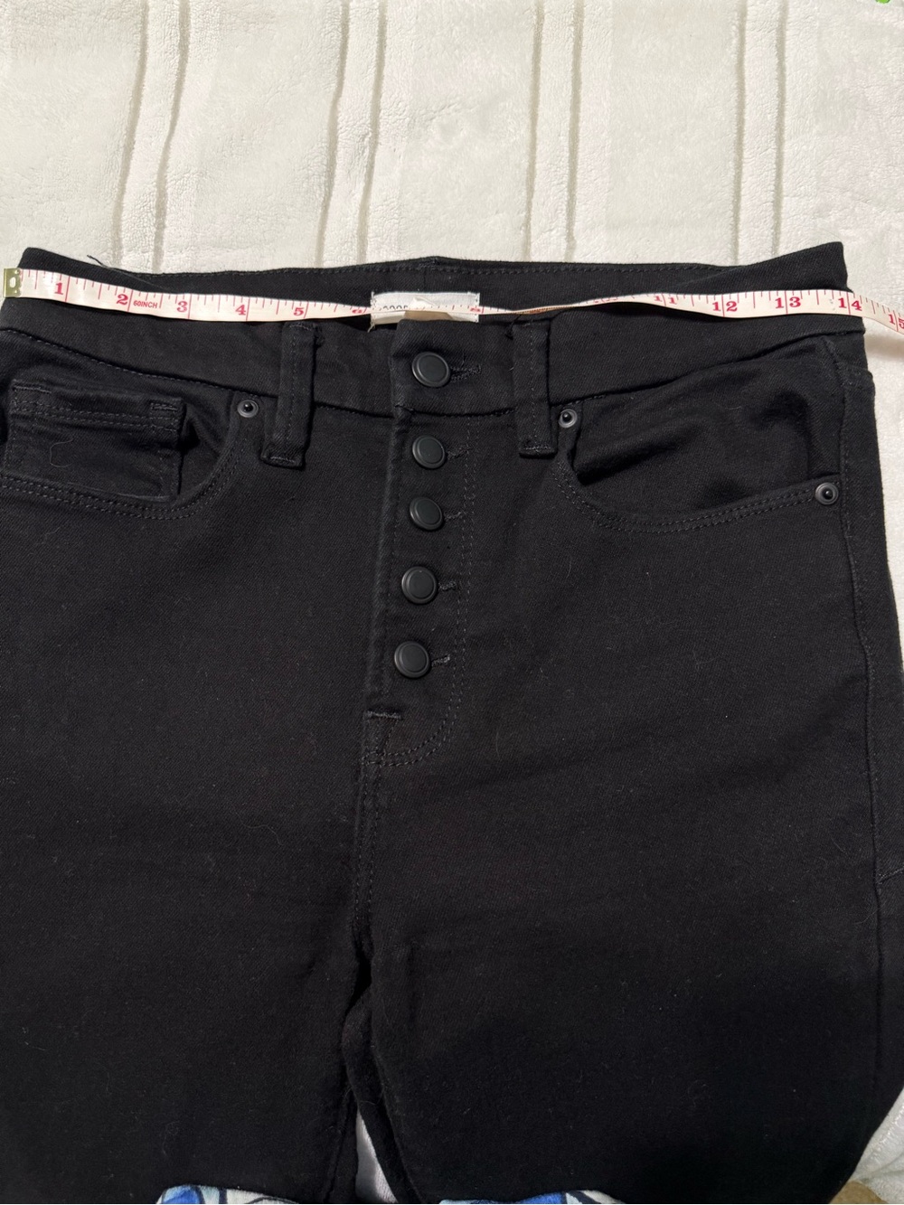 Good American Black High-Rise Flare Jeans with Button-Fly - Picture 8 of 9